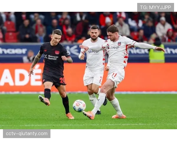 勒沃库森6-3大胜:进攻火力全开,防守问题仍需解决 勒沃库森6-3大胜:进攻火力全开,防守问题仍需解决